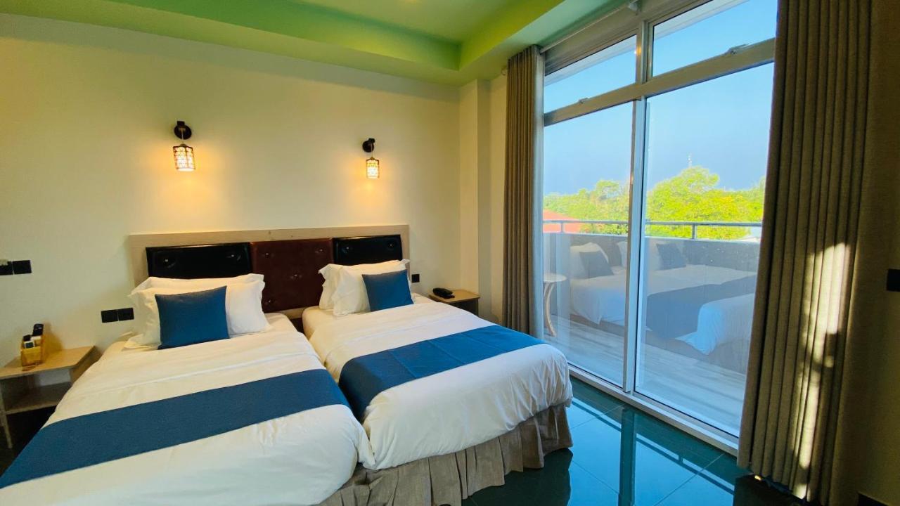 Alimas Holiday Retreat Maldives Felidhoo Bagian luar foto