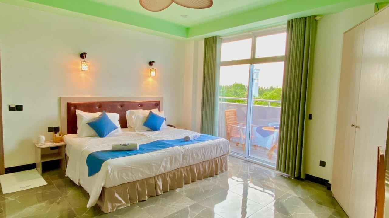 Alimas Holiday Retreat Maldives Felidhoo Bagian luar foto